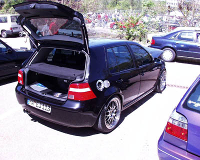 Golf 4 schwarz 02